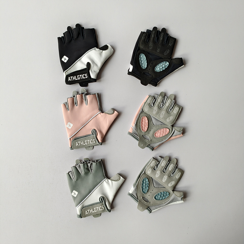 Fitness Women's Half Finger Gl - مراجعة Cycling Glove Padded وسعره
